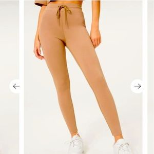 Good American Essential Tie Waist Cotton Legging